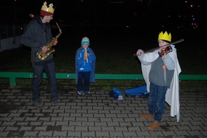 2015-01-05 trikralova_sbirka_hneda 03